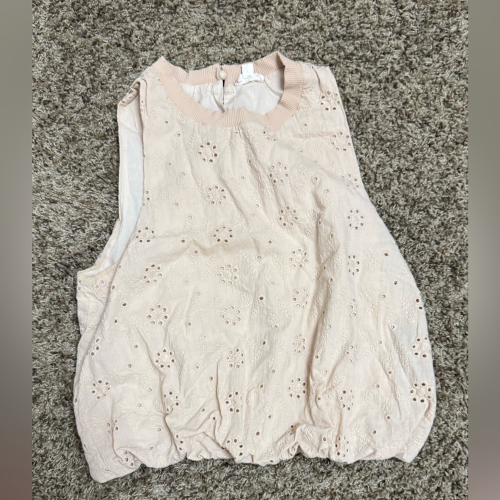 Hem & Thread Eyelet Sleeveless Blouse - Cream